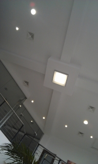 Lucid square și downlight încastrate în tavan